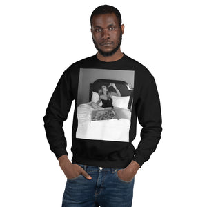 Open image in slideshow, Matilda Pizza BLACK Unisex Sweatshirt
